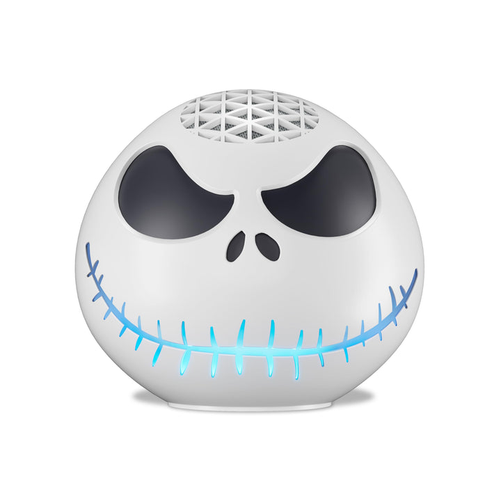 Echo Dot 5th Gen – Glacier White with Jack Skellington Shell